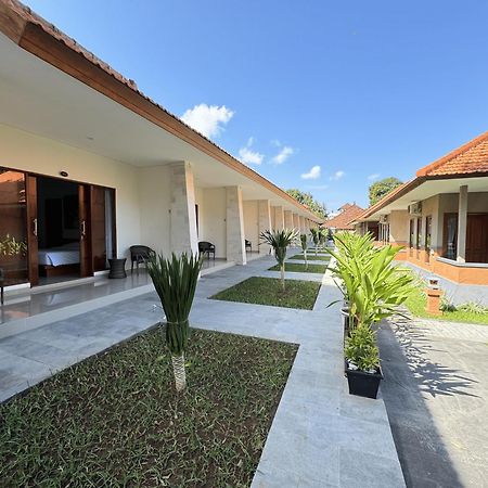 New Garden View Resort Legian Zewnętrze zdjęcie